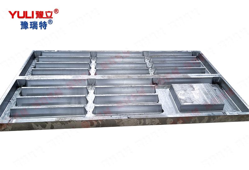 RT-2000豬用漏糞板模具-雙聯(lián)